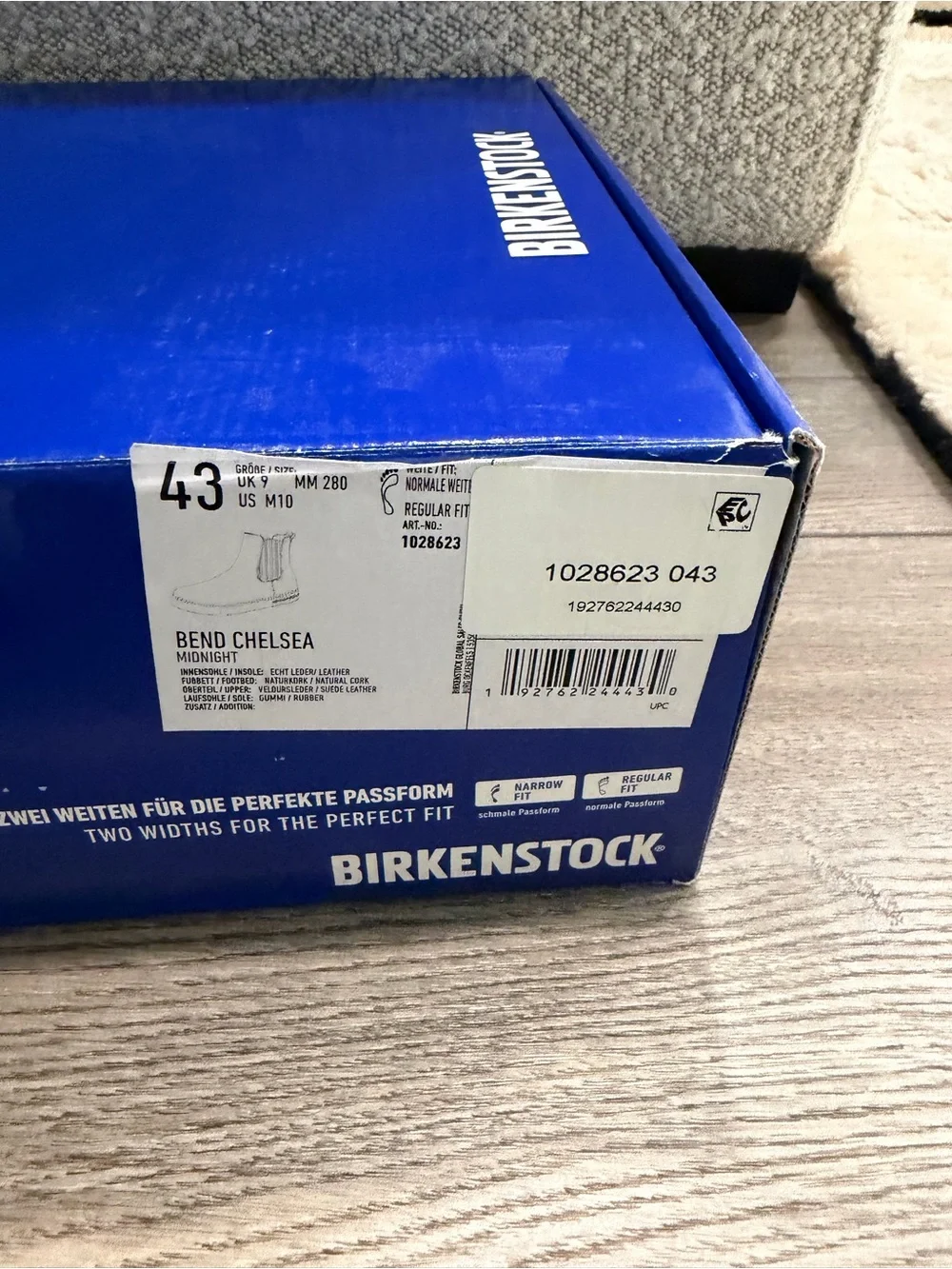 Birkenstock Men's Black Chukka Boots with Cream Sole